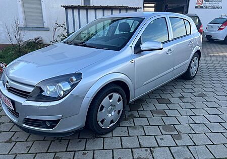 Opel Astra H Lim. EditionANHANGERKUPPLUNG TUV 05.2025