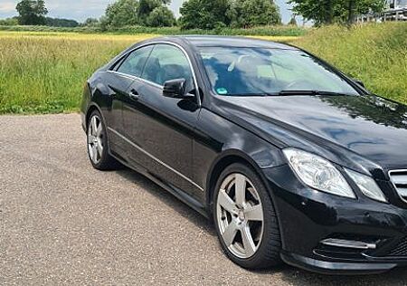 Mercedes-Benz E 250 Coupé BlueEFFICIENCY AVANTGARDE ...