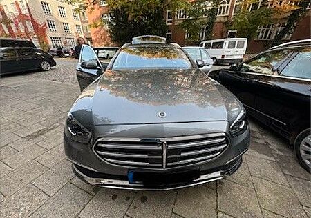Mercedes-Benz E 450 4MATIC T Autom. - Exclusive Exterieur
