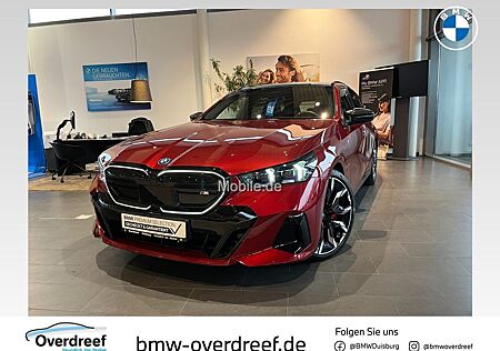 BMW i5 M60 xDrive Touring Panorama Klimaaut. AHK