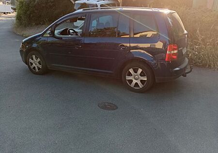 VW Touran Volkswagen 2.0 TDI Trendline Trendline