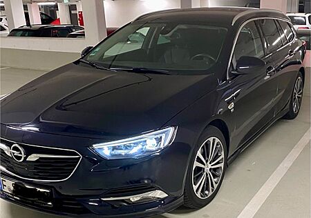 Opel Insignia Sports Tourer Ultimate Vollausstat