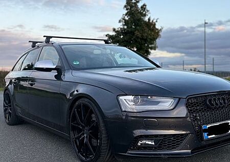 Audi A4 2.0 TDI 130kW multitr. S line Avant S line
