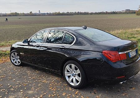 BMW 730d -ACCStopGo/19Z/Headup/AktivLenkung/AktivLic