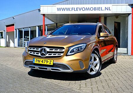 Mercedes-Benz GLA 180 Activity Edition Aut. Navi|Half Leder|Cl