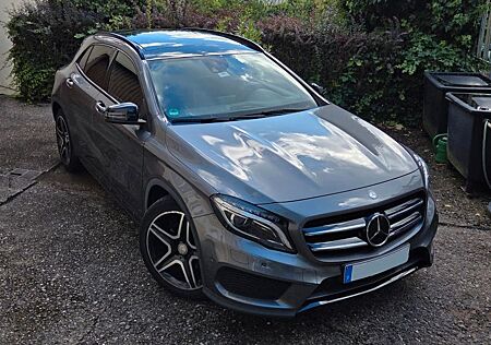 Mercedes-Benz GLA 220 CDI 4MATIC AMG Line