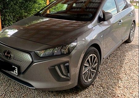 Hyundai Ioniq ELEKTRO Style Vollgarantie bis 11/28