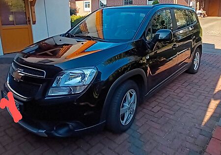 Chevrolet Orlando 2.0 LT+ MT LT+