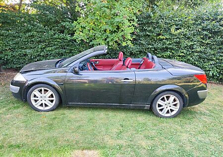 Renault Megane Coupé-Cabriolet Privilege 2.0 16V Exp...
