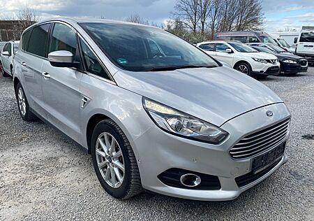 Ford S-Max Titanium NAVI XENON AUTOMATIK