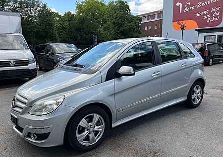 Mercedes-Benz B 200 CDI KLIMA*XENON*COMAND*PDC*ALU*TÜV*2.HAND!