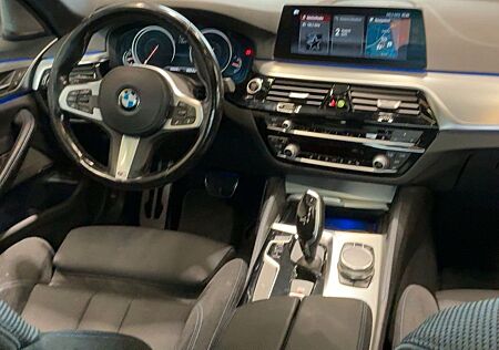 BMW 530d xDrive A -