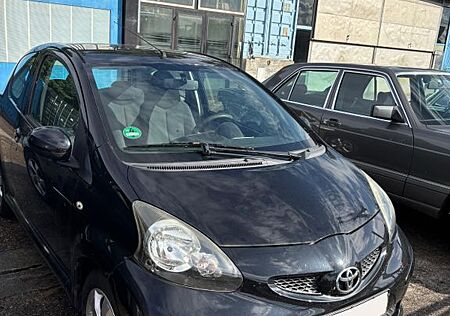 Toyota Aygo (X) Aygo (X) 1,0 Cool Cool