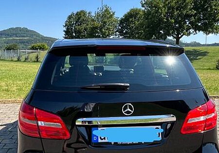 Mercedes-Benz B 200 - W246