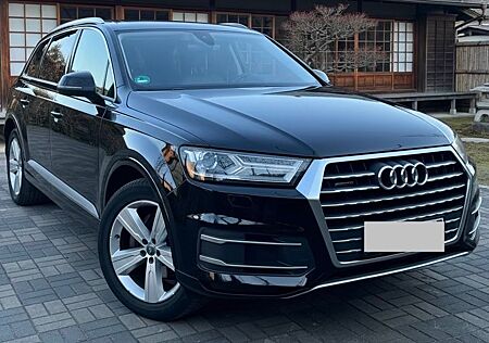 Audi Q7 3.0 TDI quattro tiptronic -