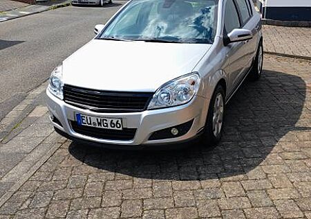 Opel Astra 1.8 ECOTEC -