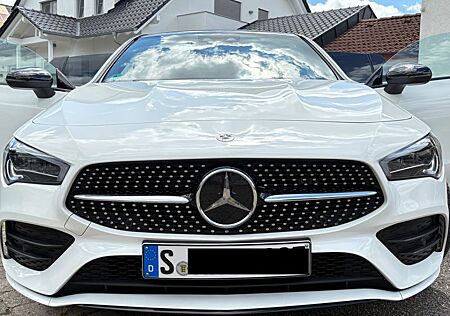 Mercedes-Benz CLA 250 Shooting Brake CLA 250E Vollausstattung