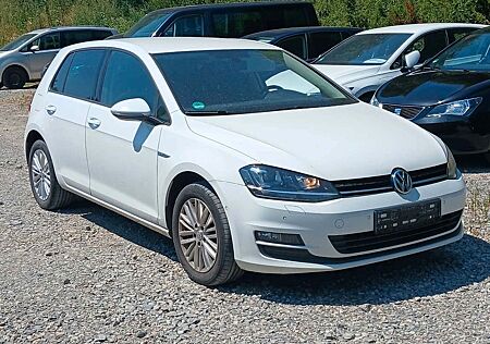 VW Golf Volkswagen VII Lim.Sport Cup BMT/Navi/Xenon Tempomat
