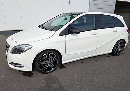 Mercedes-Benz B 250 BlueEFFICIENCY DCT -