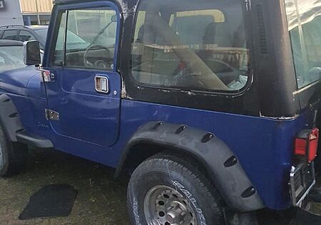 Jeep Wrangler 2.5 -