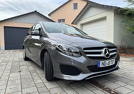 Mercedes-Benz B 180 | EZ 2018 | 44 TKM | unfallfrei |