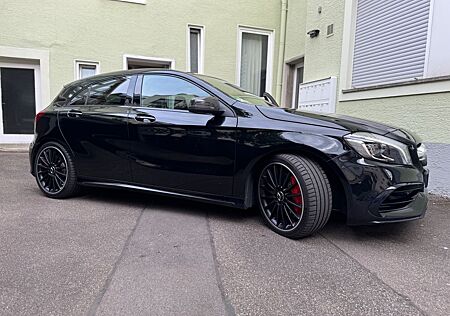 Mercedes-Benz A 45 AMG Mercedes-AMG A 45 4MATIC DCT Merced...