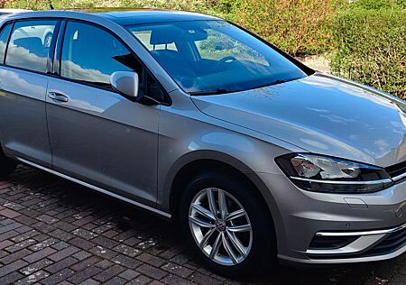 VW Golf Volkswagen 1.0 TSI 63kW Comfortline Top!