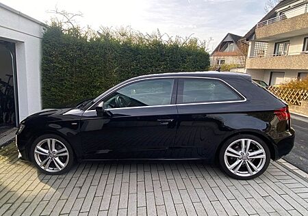 Audi A3 2.0 TDI S tronic S line S line