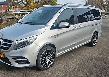 Mercedes-Benz V 250 d 4MATIC AVANTGARDE EDITION lang AVANT...