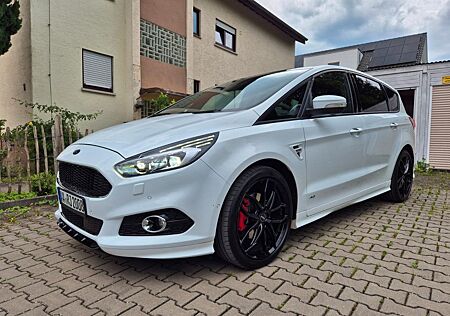 Ford S-Max 2,0 EcoBlue 140kW 4x4 ST-Line Auto ST-Line