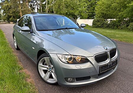 BMW 325xi Coupé -