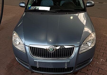 Skoda Fabia 5J 1.4 | CarPlay & Rückfahrhilfe, AHK
