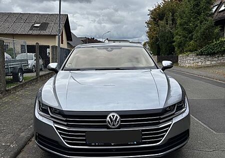 VW Arteon Volkswagen 2.0 TSI DSG Elegance Elegance