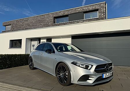 Mercedes-Benz A 200 AMG-Edition-MBUX-LED-KAM-19Zoll-5JahreGara