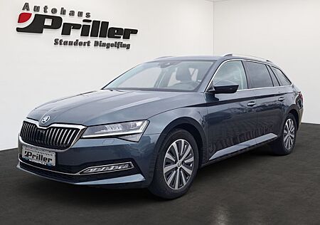Skoda Superb 2.0 TDI DSG Combi Style/NAVI/ACC/LED/AHK