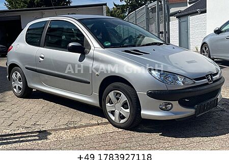 Peugeot 206 1.4 / TÜV NEU / Filou Cool KLIMA