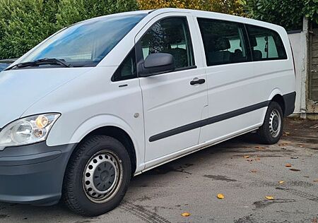 Mercedes-Benz Vito Tourer 116 CDI extralang 9. Sitze Rollstuhl