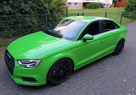 Audi A3 Limo B&O Sportsitze 19 Zoll