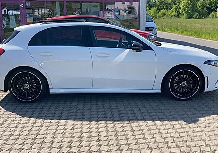 Mercedes-Benz A 200 d DCT -AMG Line Panno/AHK