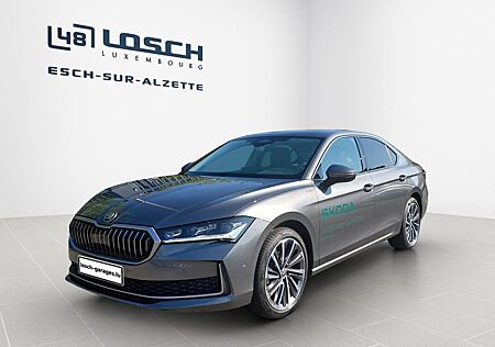 Skoda Superb Laurent and Klement