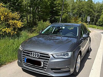 Audi A3 2.0 TDI S tronic Ambiente Sportback Ambiente