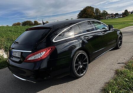 Mercedes-Benz CLS 500 Shooting Brake 4MATIC AMG NP 131000€