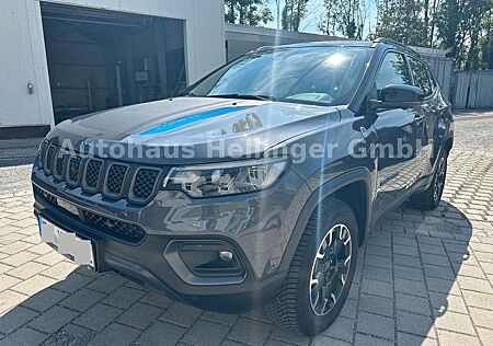 Jeep Compass Trailhawk Plug-In Hybrid 4WD