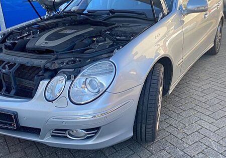 Mercedes-Benz E 280 4MATIC AVANTGARDE Avantgarde