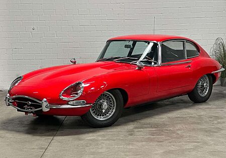 Jaguar E-Type Series I