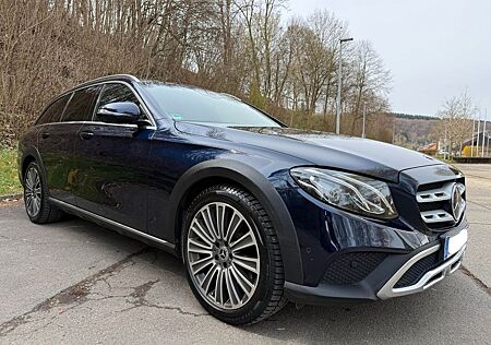 Mercedes-Benz E 220 d 4MATIC | Pano | BUR | SHZ | AHK | 360°
