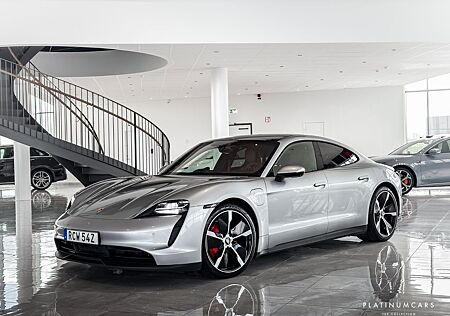 Porsche Taycan 4 S Performance 490hp / Pano / BOSE