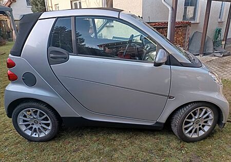 Smart ForTwo cabrio 1.0 52kW
