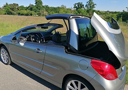 Peugeot 207 CC Roland Garros 120