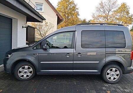 VW Caddy Volkswagen 2,0TDI 55kW BMT Trendline 5-Sitzer Tre...
